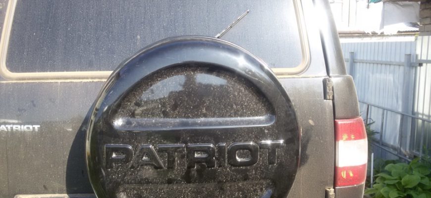 Запаска под кузов уаз патриот, размеры багажника UA Patriot